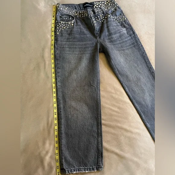 *NWOT* THE KOOPLES NELLY STUDDED GRAY LOW-RISE/CROPPED JEANS - Picture 10 of 12